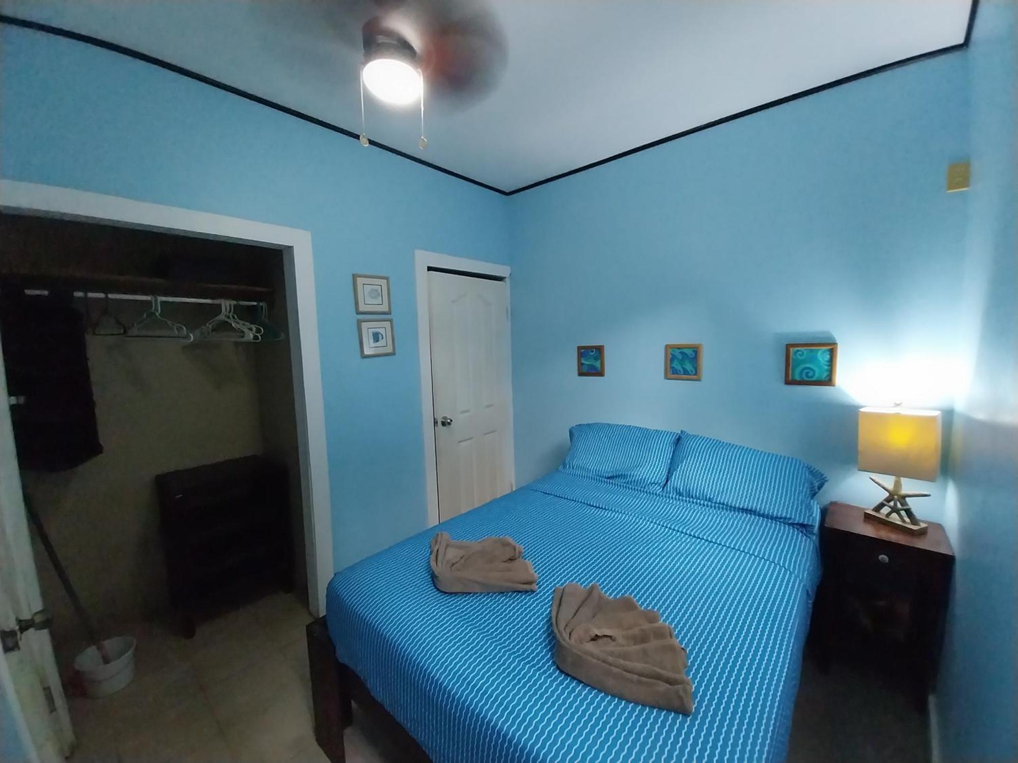 Roatan Backpackers' Hostel Sandy Bay Luaran gambar